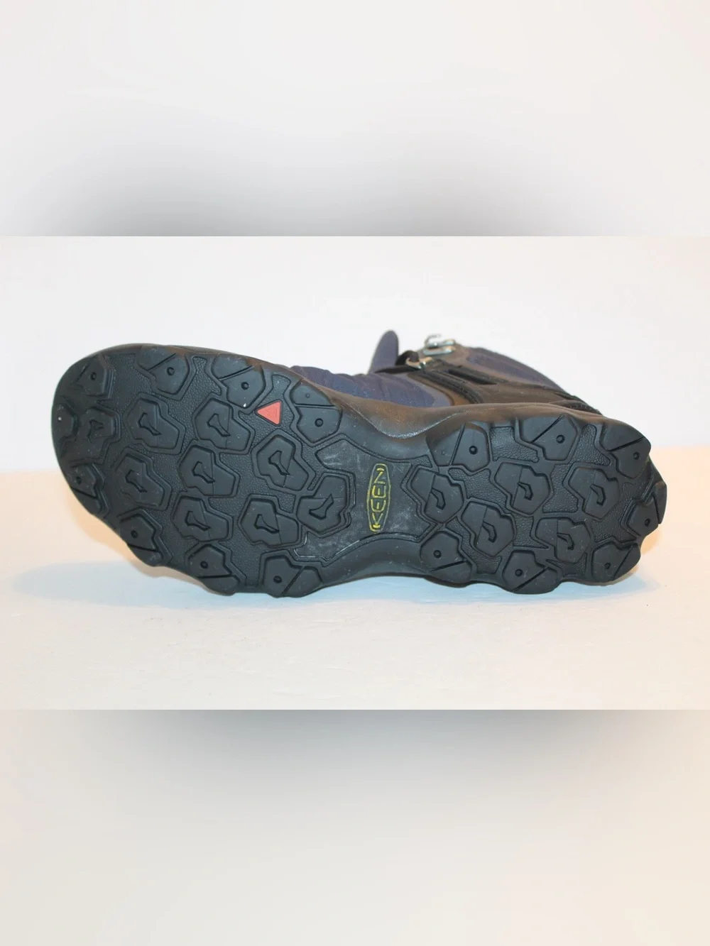 Keen Venture Mid Waterproof Hiking Boots Size Mens 8